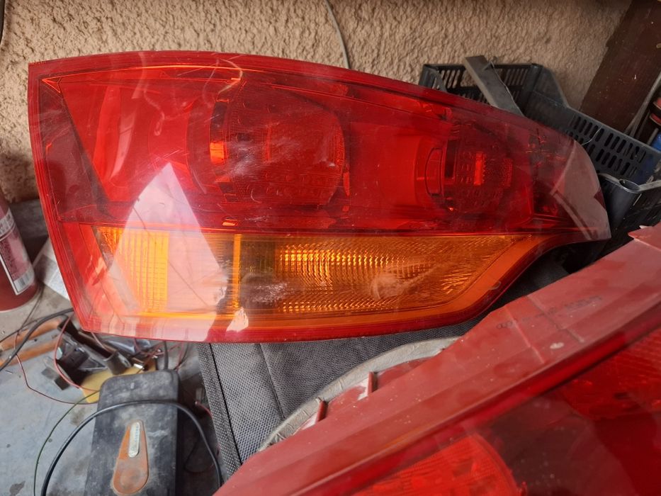 Фонари задние на Ауди Q7