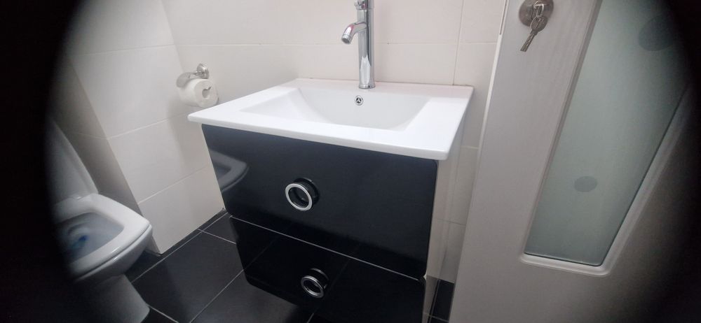 Chiuveta baie cu baterie