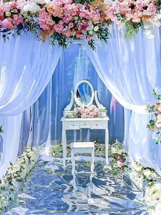 Corturi elegante pentru orice tip de eveniment