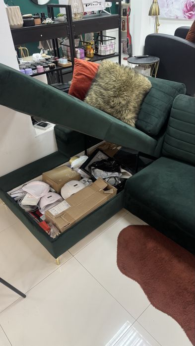 Диван триместен кадифе