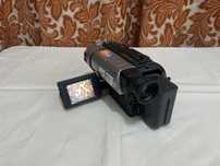 Sony Handycam Vision CCD-TRV65 (NTSC).