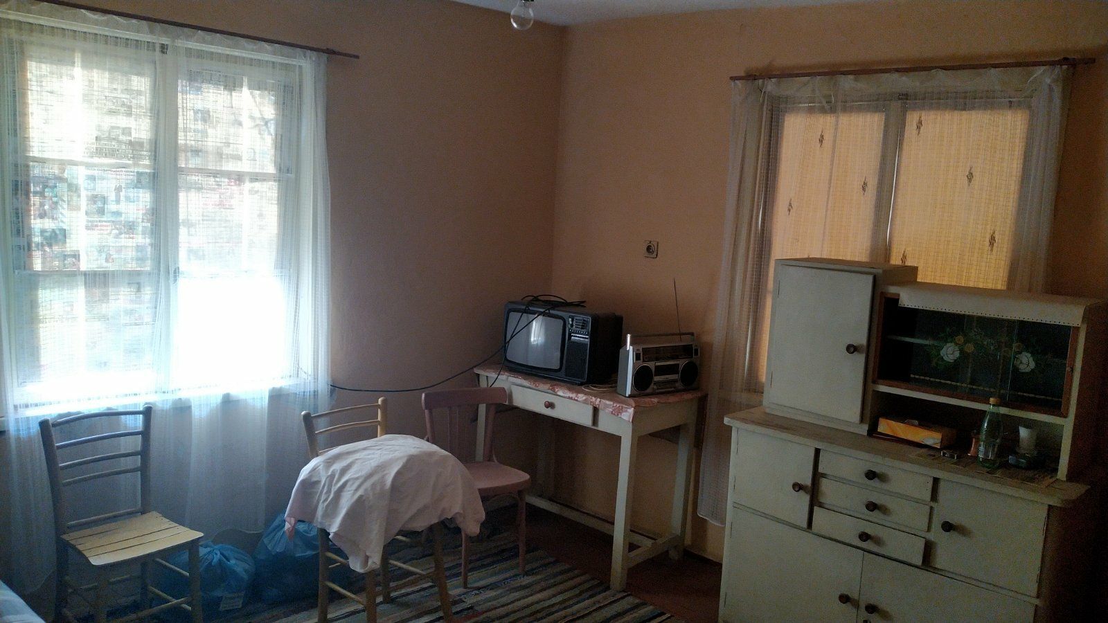 Продавам къща в с.Микрево
