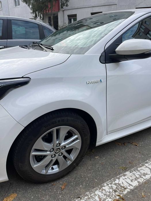 Toyota Yaris 1.5VVT-i HSD Dynamic Plus