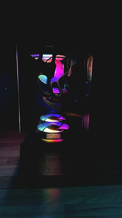 Vand PC Gaming i5 12400F | RTX 3060 12gb | 32gb DDR5 | 1TB SSD | NOU