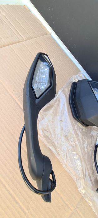 Oglinzi Yamaha R1 2015-2023  R6 2017-2023 noi originale stanga dreapta