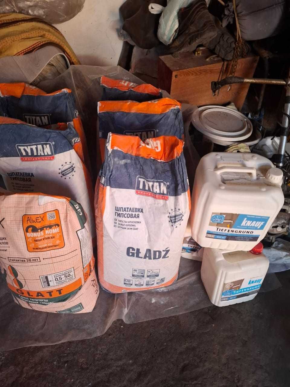 Продам керамическую плитку, шпатлевку, грунтовку