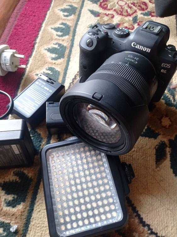 фотоаппарат сотилади