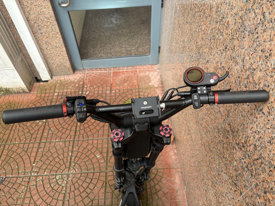 Електрическа тротинетка kaabo wolf warrior x