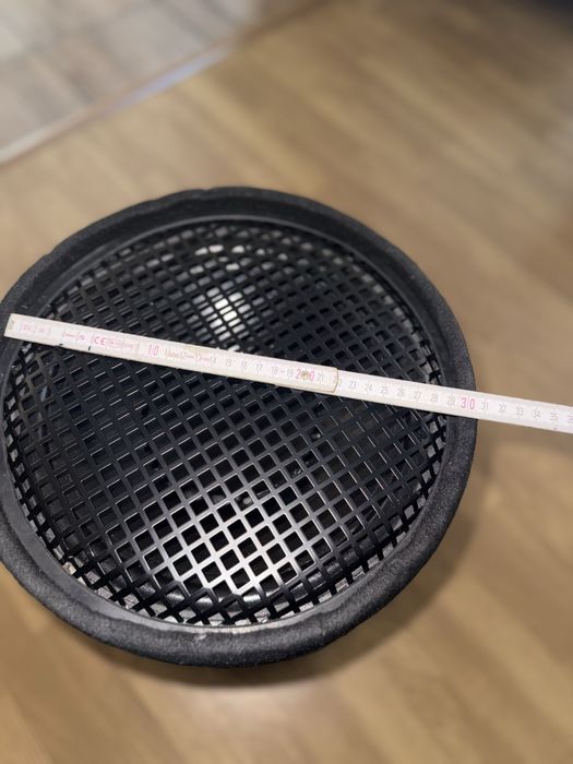 Subwoofer cu difuzor Axton