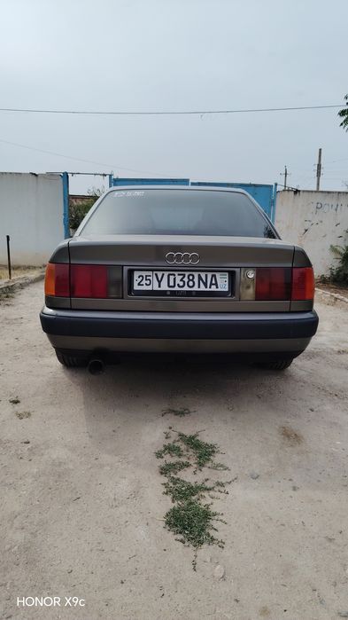 Ауди 100 С4 сотилади