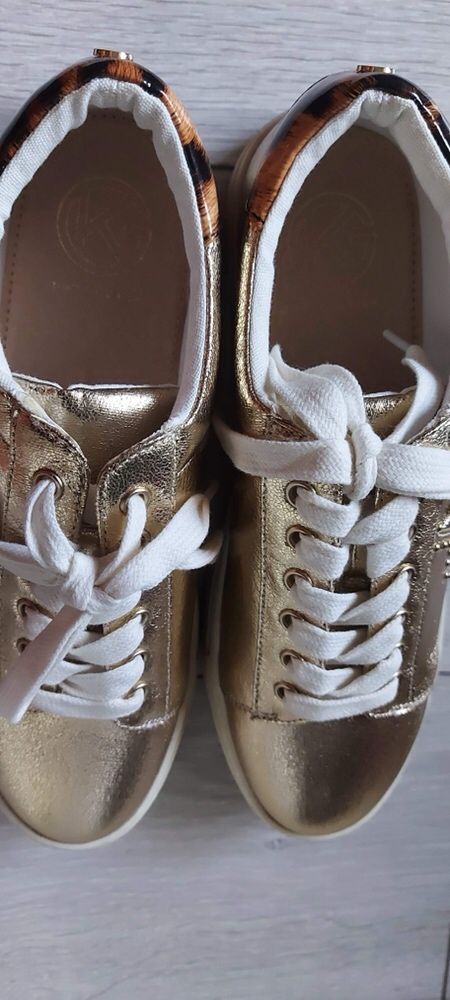 Kurt Geiger-дамски кецове