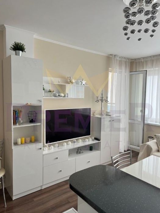 Дава се под наем Двустаен апартамент в Варна, Кайсиева градина - 60 кв.м за 510 € - Снимка #4