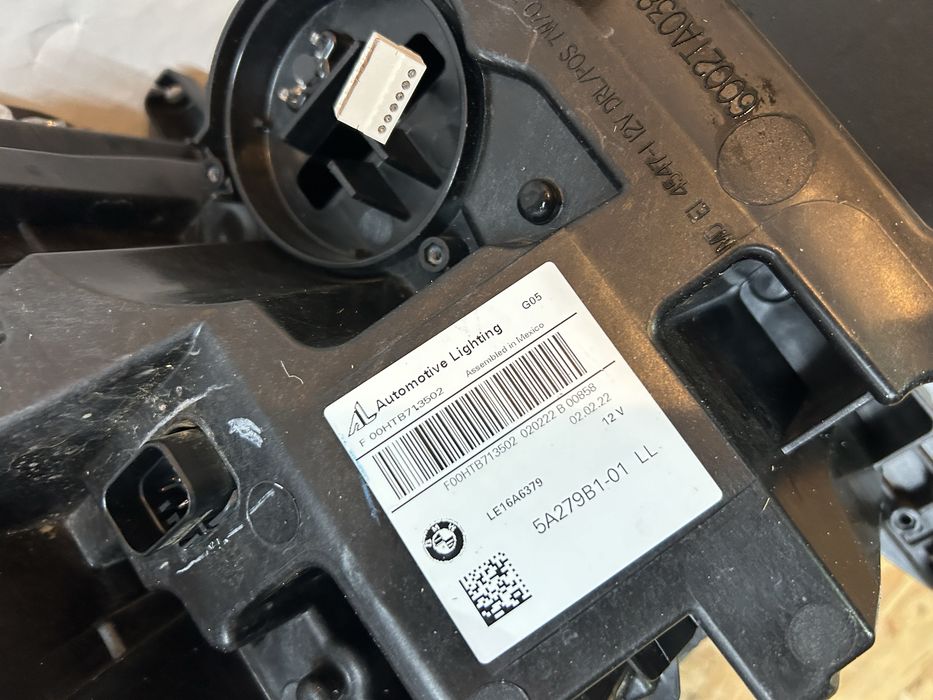 Far faruri bmw X5 G05 X6 G06 laser shadow line stanga