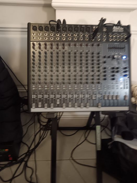 Vând Mixer Alți 1604 cu usb  ,10 canale