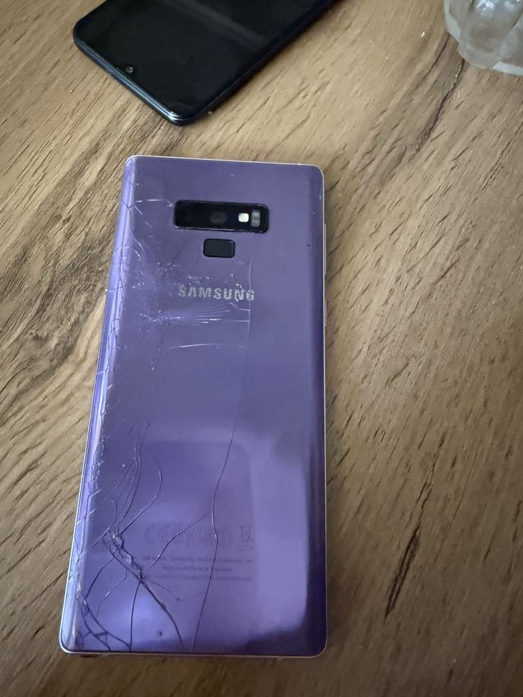 Продам Самсунг нот 9