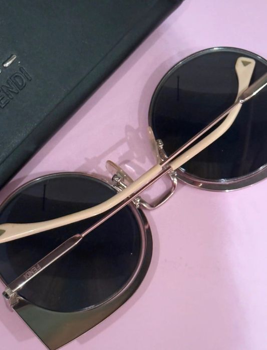 Ochelari de soare Fendi