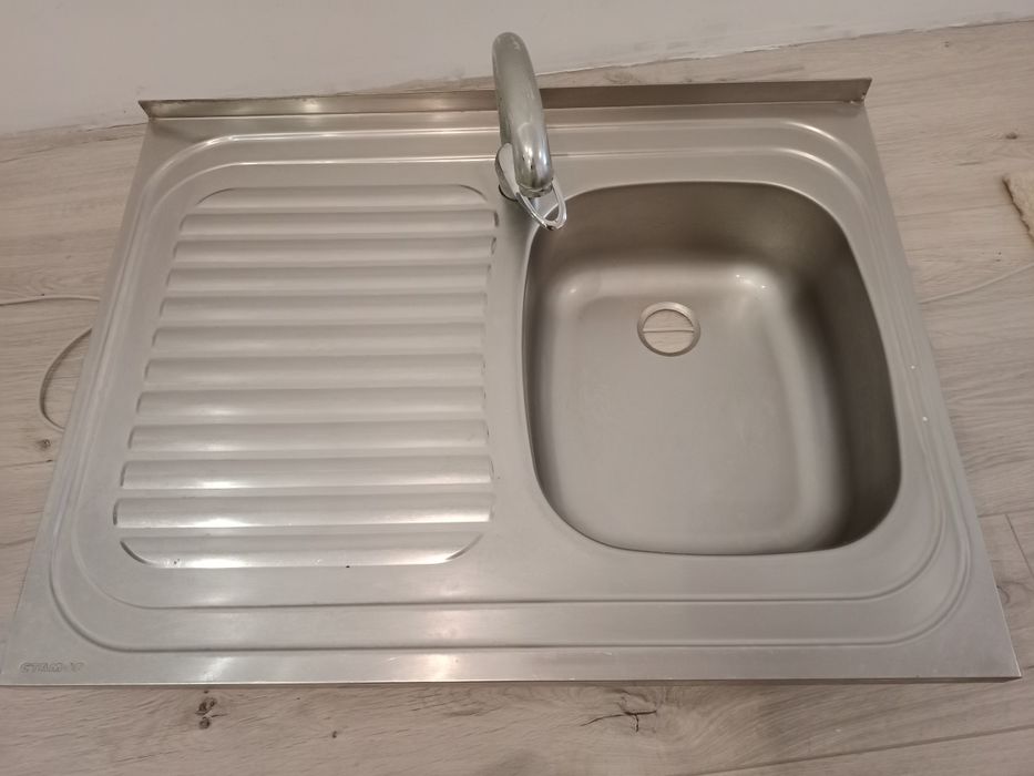 Кухонная мойка, состояние б/у