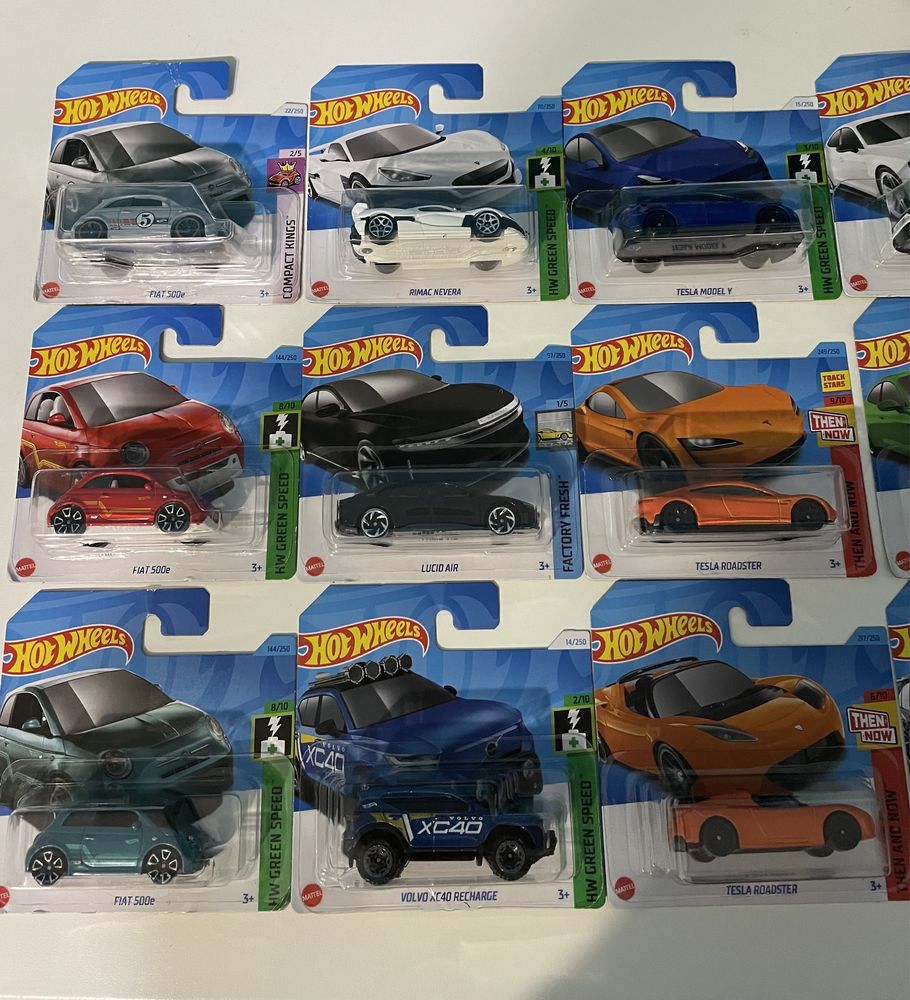 Hot Wheels 15 Masini electrice