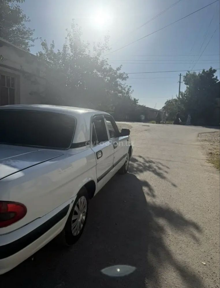 Volga 3110 xolati yaxshi yili 2002