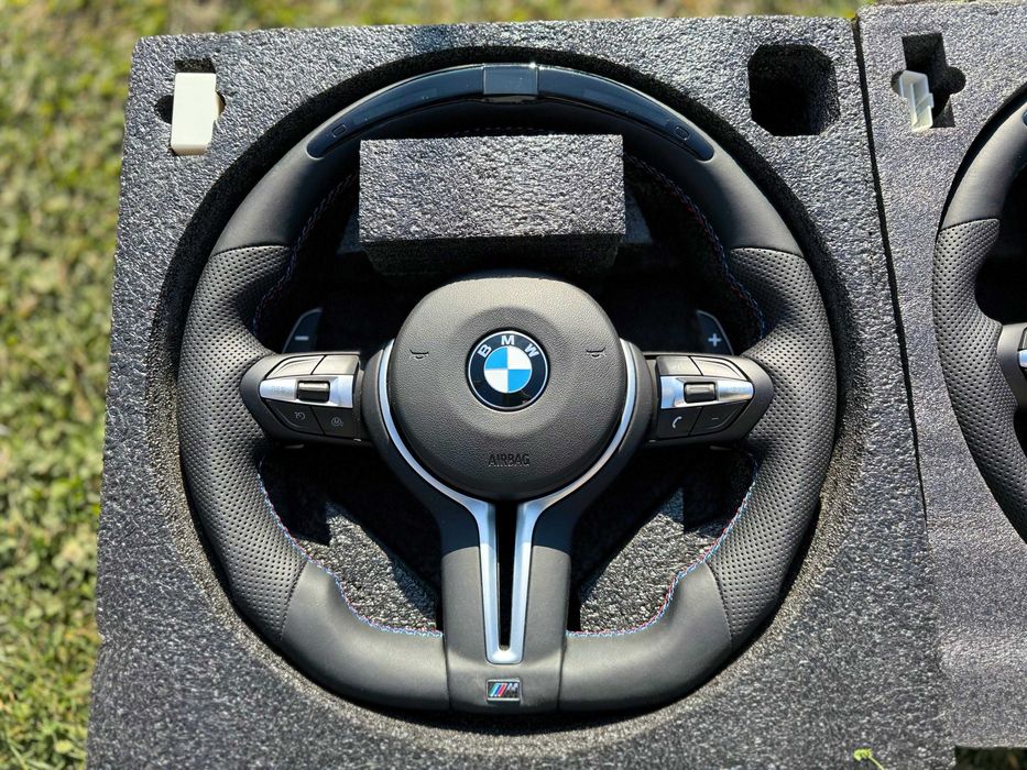 Volan BMW M Seria F 1 2 3 4 Tesit cu Display LED diferite functii Race