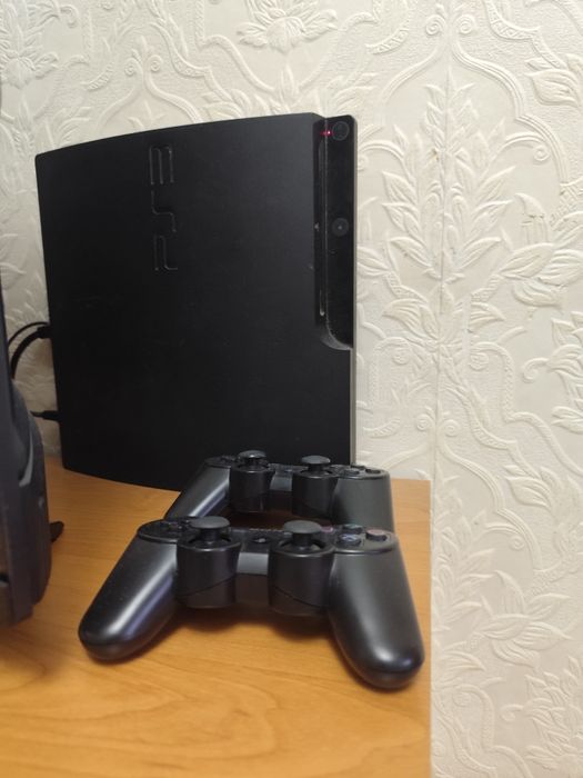 Продам playstation 3 slim