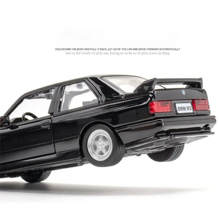 Модел на BMW E30