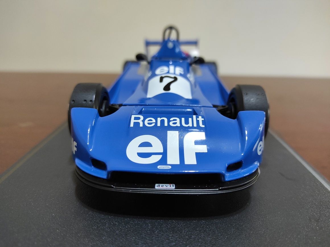 Machetă 1:18 Formula 1 Renault Elf.