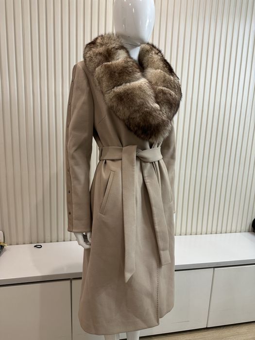 Пальто Loreta с натуральным мехом