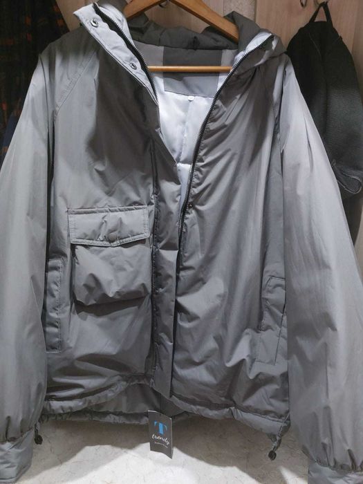 Продам осеннюю куртку(новая)