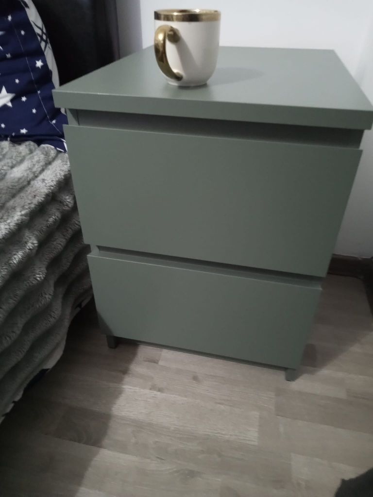 Două comode plus măsuță cu depozitare Ikea