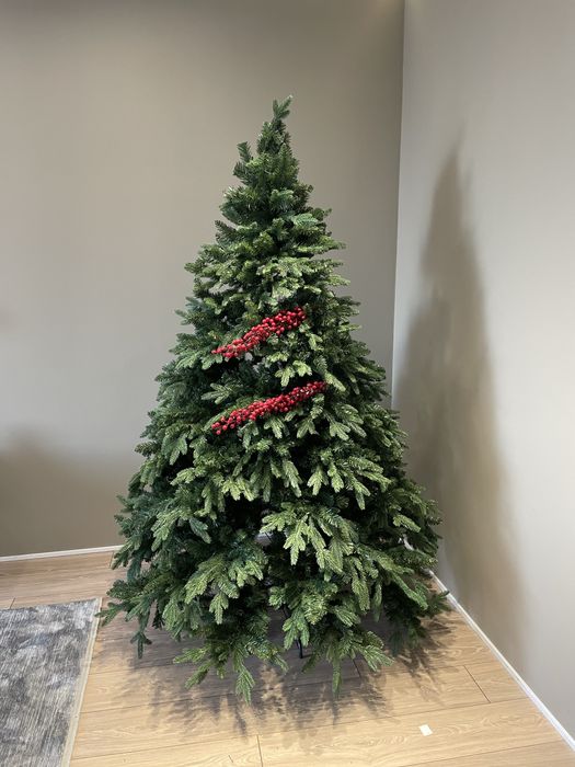 Елка литая 210 см продам пышная