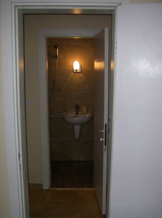 Продава се Магазин в София, Студентски град - 58 кв.м за 2000 €/кв.м - Снимка #2