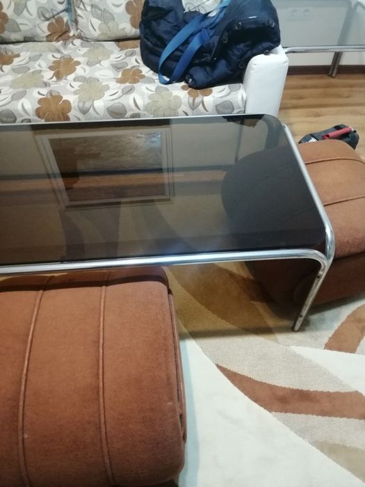 Стъклени холни маси