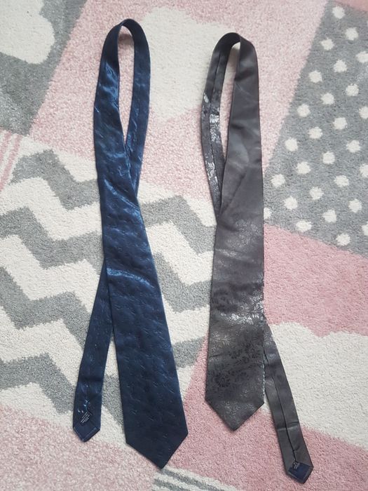 Cravate Kenzo impecabile