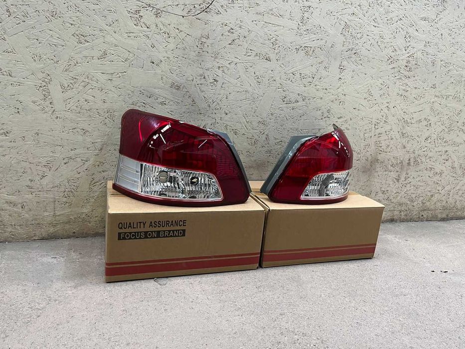 Фонарь Фара Тойота Ярис 2007- / Toyota Yaris 2011