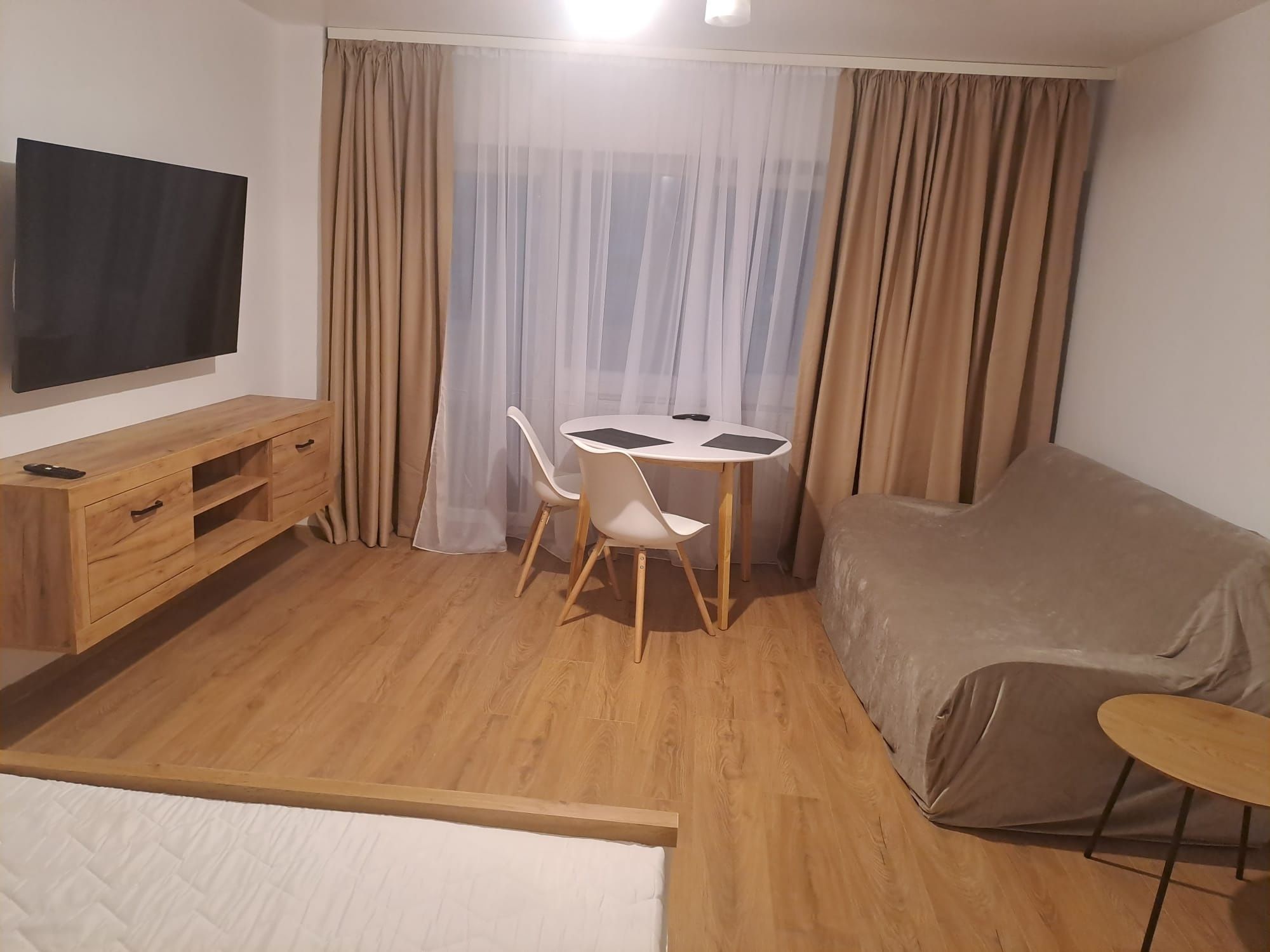 Garsoniera| Direct Proprietar| Prima inchiriere| Costin Georgian