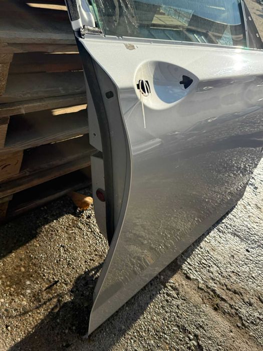 Usa stanga dreapta fata BMW seria 7 F01