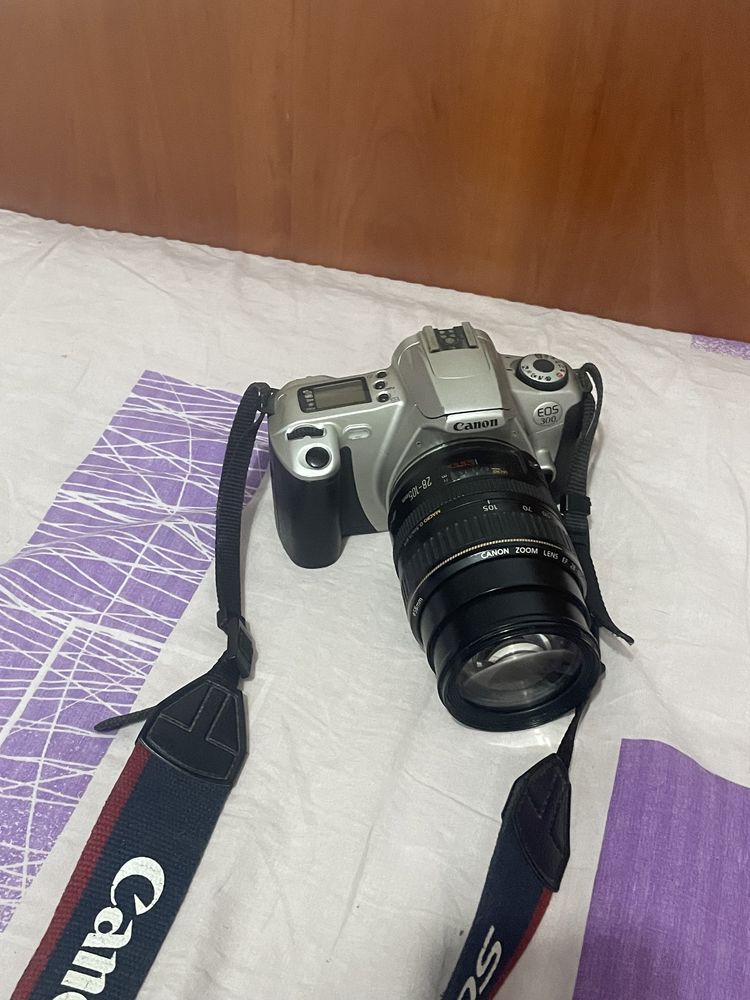 Vand Canon EOS 300 (citiți atuntul )