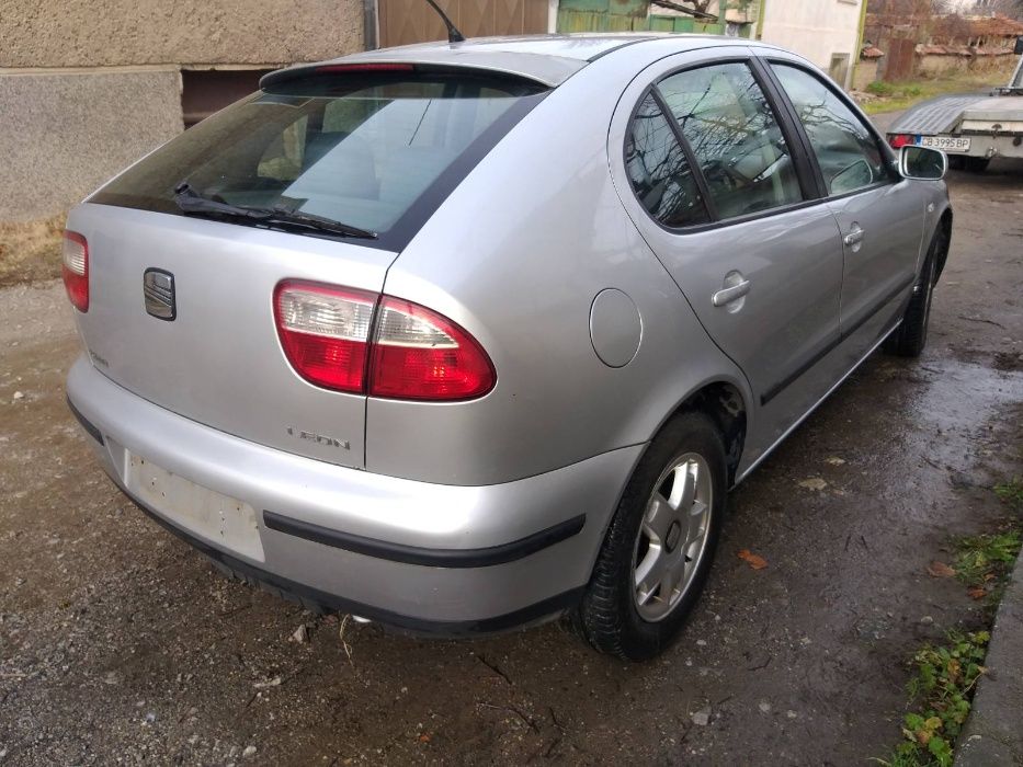 Seat Leon 1,6 i, 2002 на части !