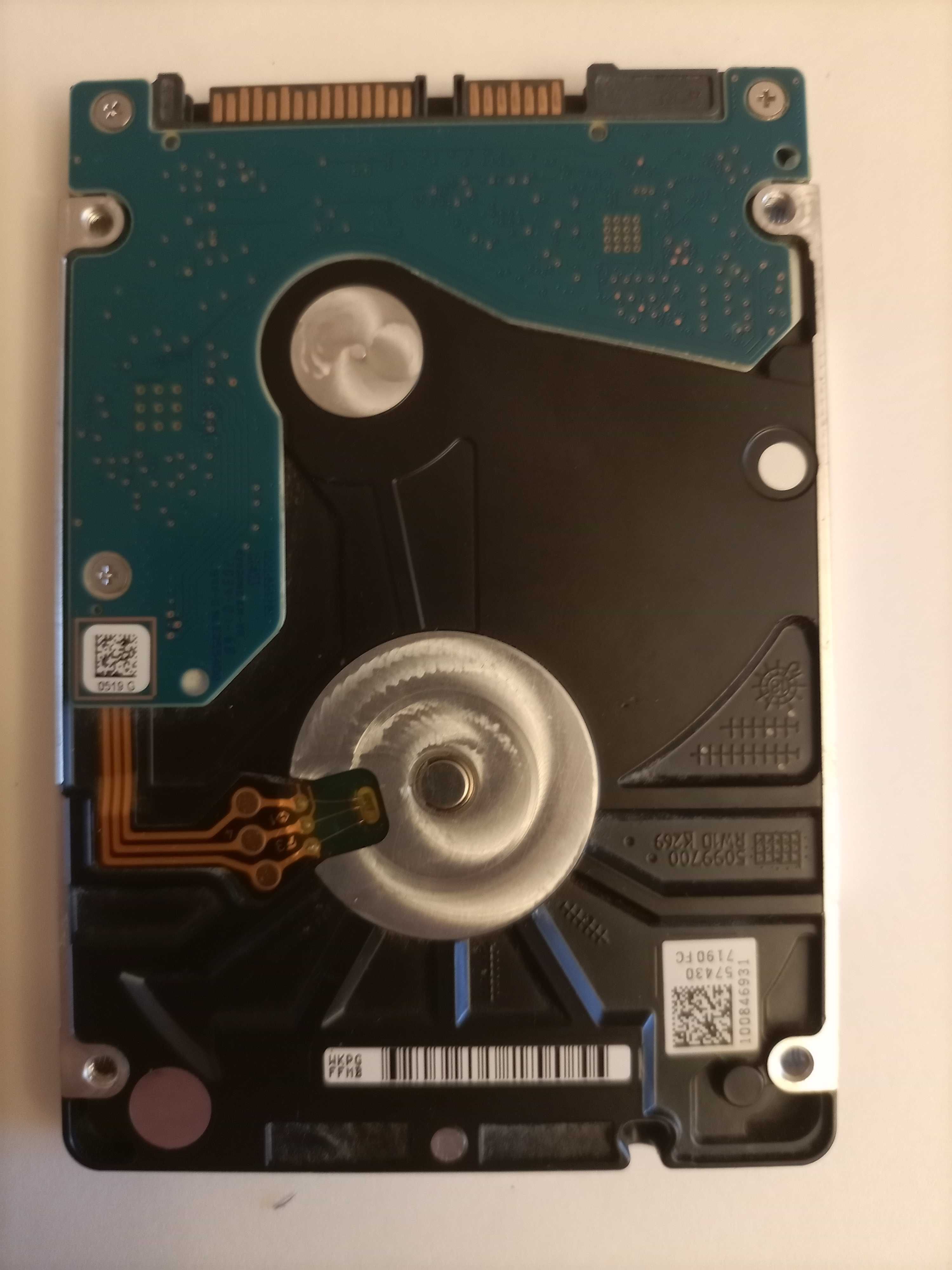 Твърд диск 1TB Seagate Barracuda - ST1000LM048