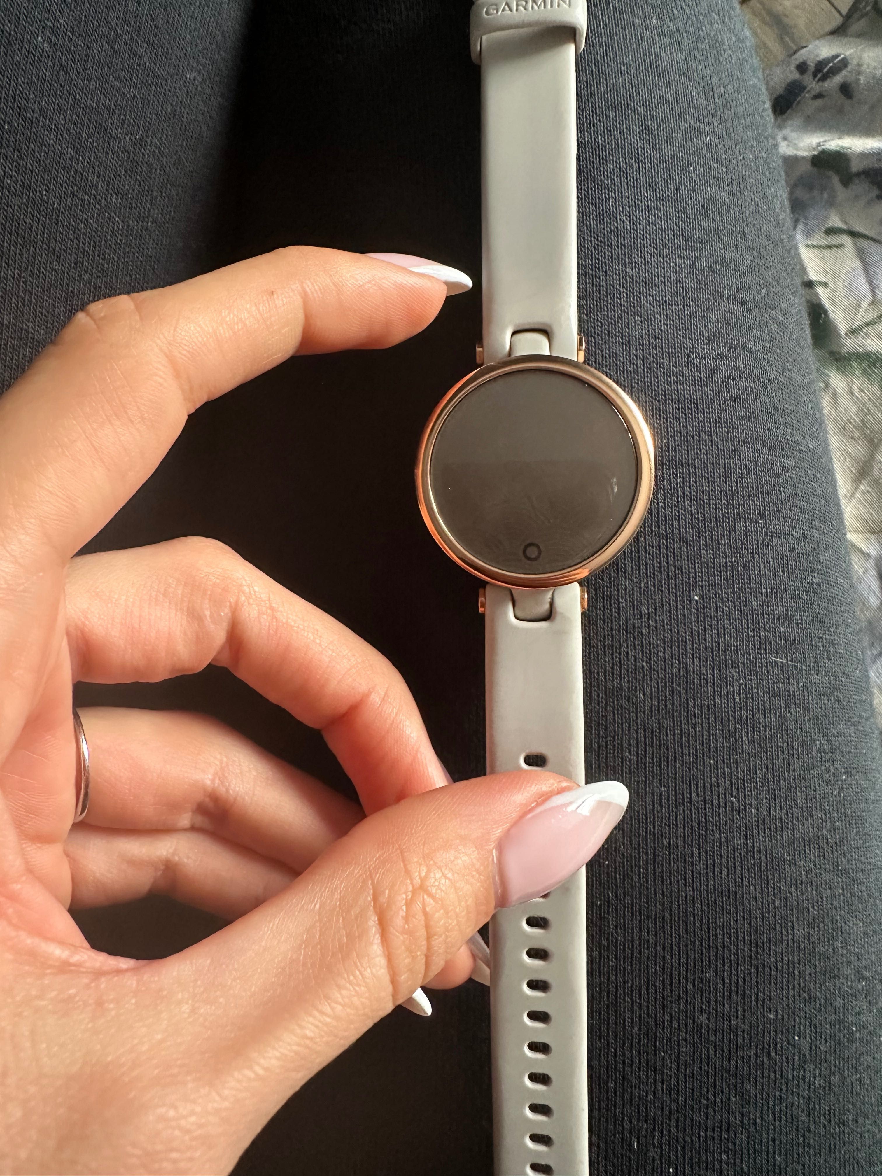 НАМАЛЕН! Garmin Smart Watch - Lily Rose Gold