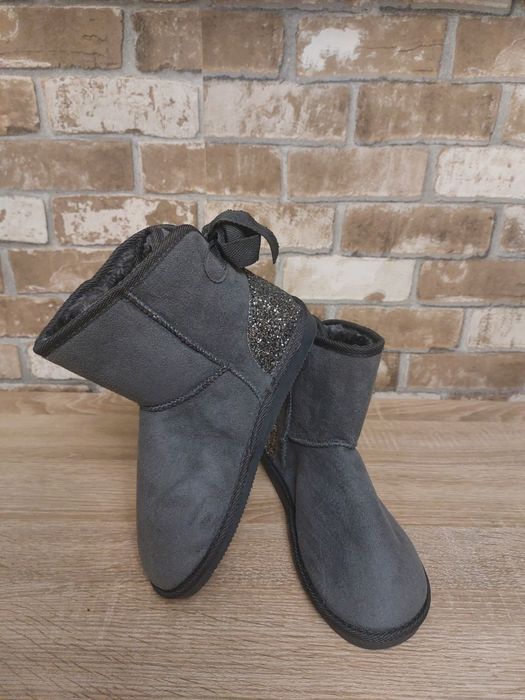 Зимни боти апрески