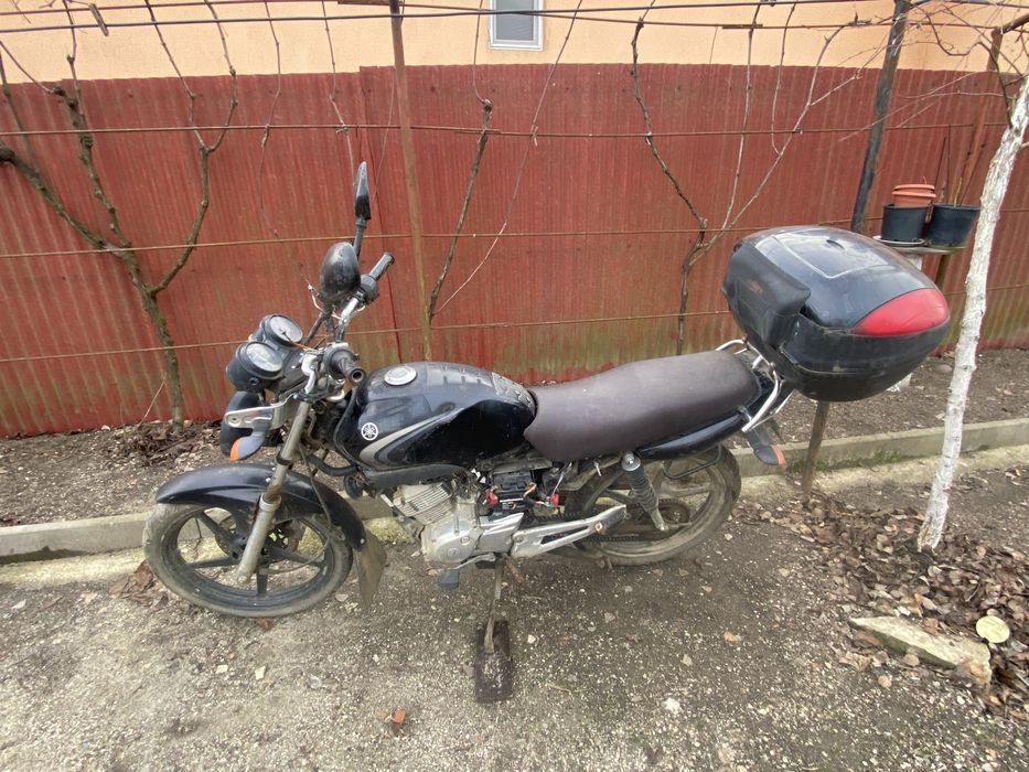 Motocicleta Yamaha