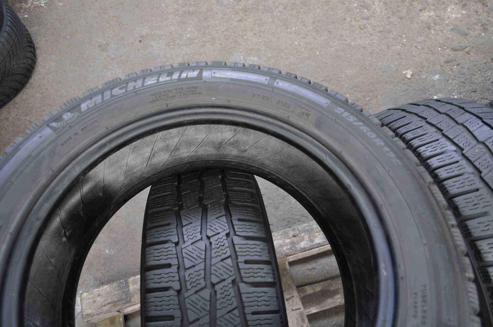 SET 4 Anvelope Iarna 215/60 R17C MICHELIN Agilis Alpin 109/107T