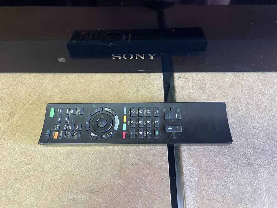 Телевизор SONY Full HD LED 60” - KDL-60NX725