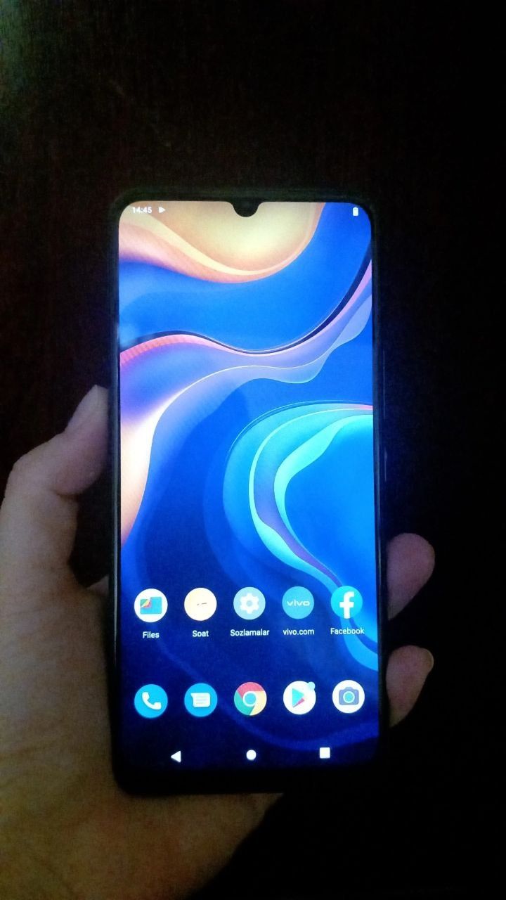 Vivo SE20 128 GB 2 sim karta ideal xolati