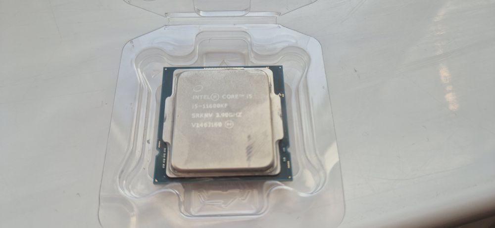 Процессор Intel Core I5 - 11600KF