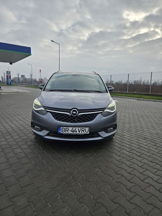 Opel Zafira Inovation 1.6 CDTI/e6,7 locuri
