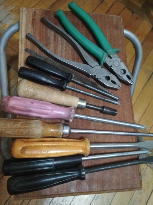 Отвертки. Пассатижи.  Ссср.