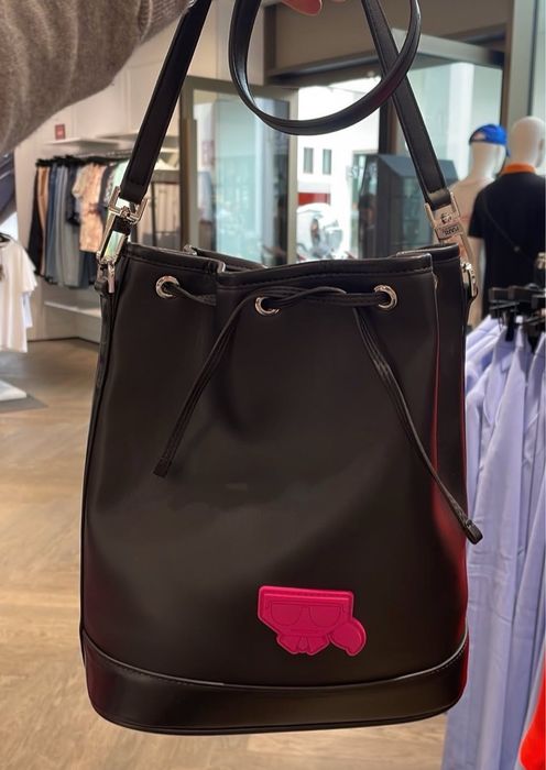 Оригинална чанта Karl Lagerfeld